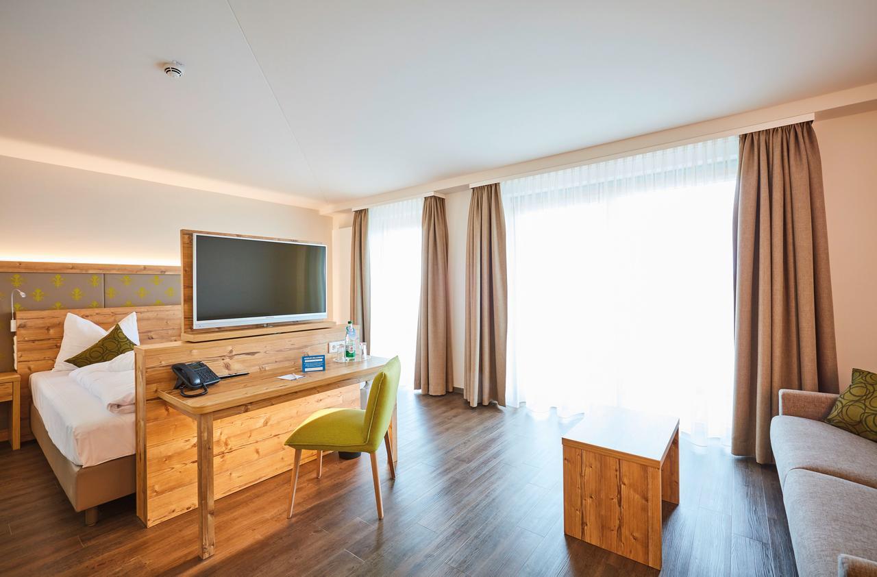 Vital Hotel An Der Therme Gmbh Bad Windsheim Eksteriør bilde